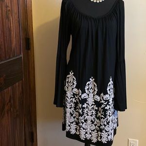 Flare sleeve dress/tunic